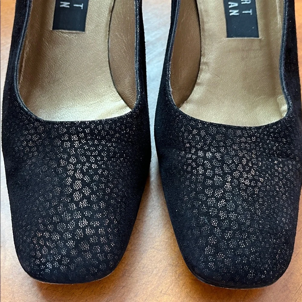 Stuart Weitzman Black Suede Heels Gold Tone Accents Sz 6.5B